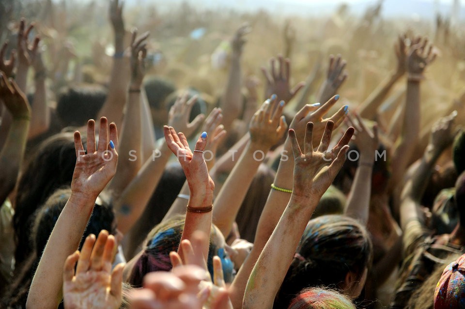 Colour Day Festival/ Φεστιβάλ χρωμάτων στην Αθήνα