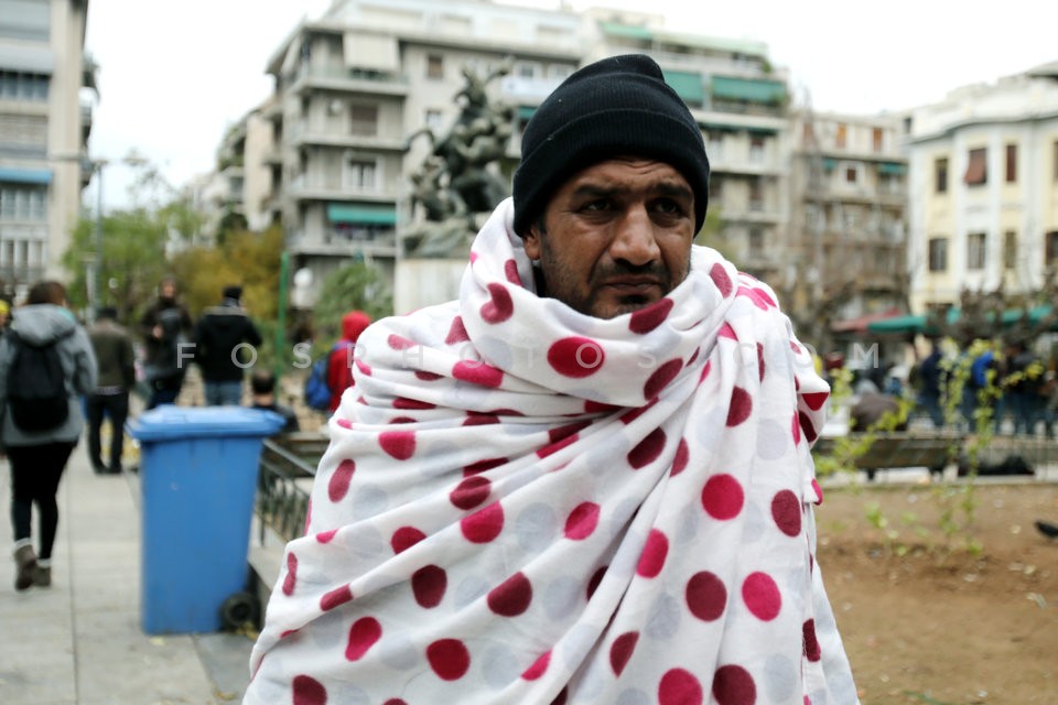 Migrants and refugees  in Victoria Square, Athens  /  Μετανάστες και πρόσφυγες στην πλατεία Βικτωρίας