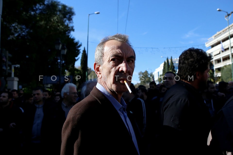 Protest rally against pension cuts in central Athens  /  Πορείαα ΠΑΜΕ, ΑΔΕΔΥ ενάντια στο ασφαλιστικό