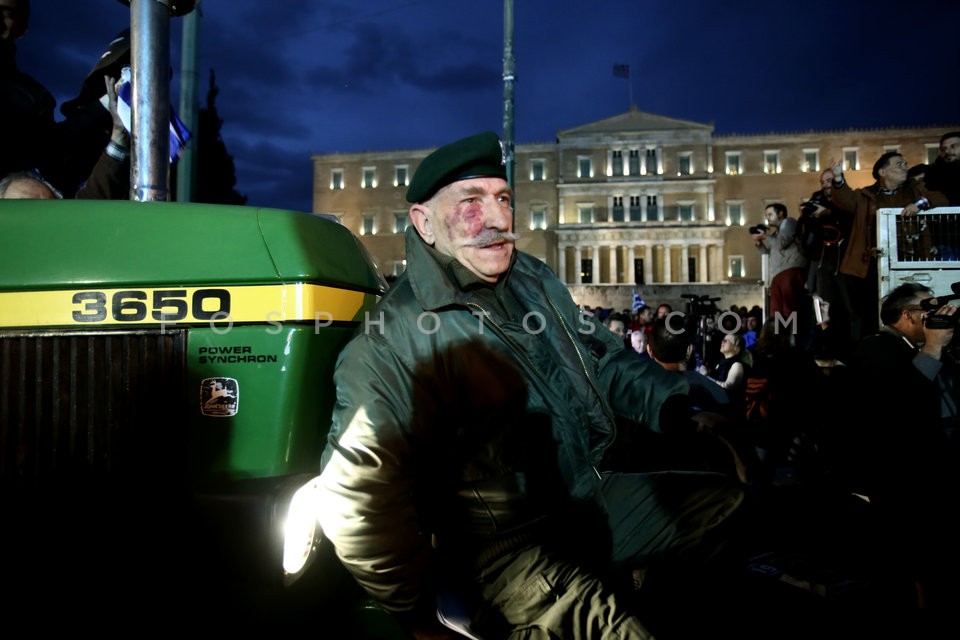 Greek farmers demonstrate in central Athens / Αγροτικό συλλαλητήριο στο Σύνταγμα