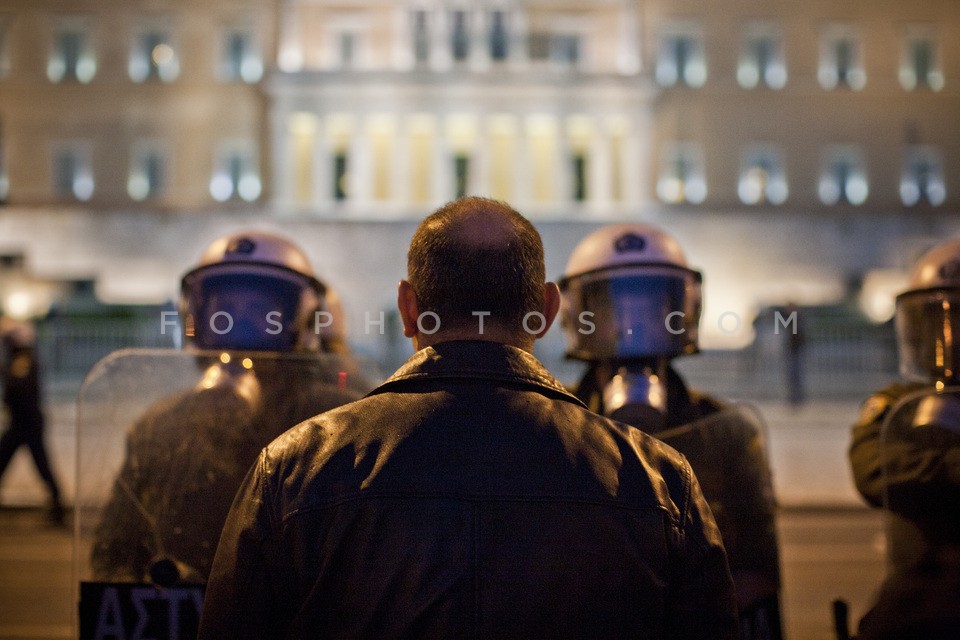 Demonstrations in Syntagma on Thursday 5/4/12