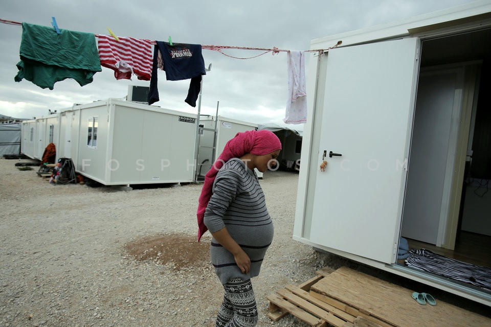 Refugee camp in Ritsona  / Κέντρο φιλοξενίας προσφύγων στην Ριτσώνα