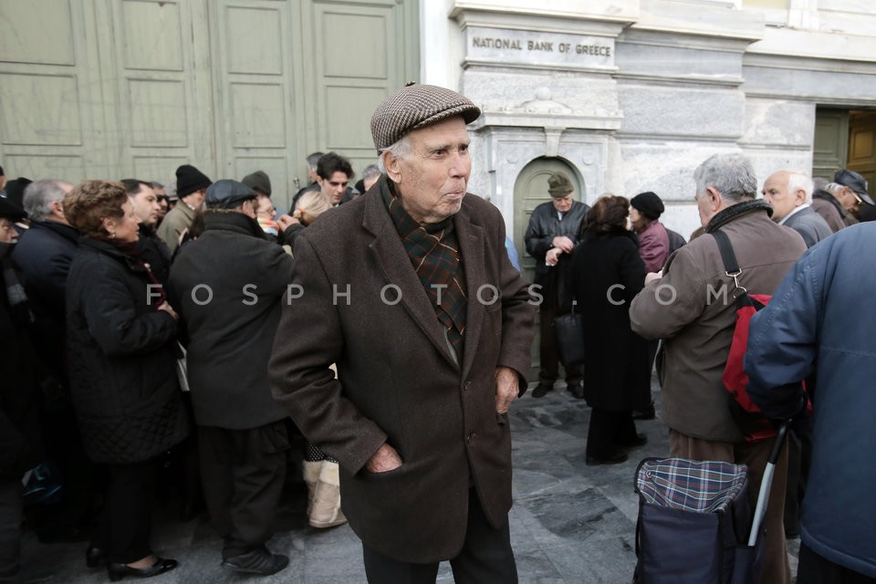 Pensioners queue to receive one-off 