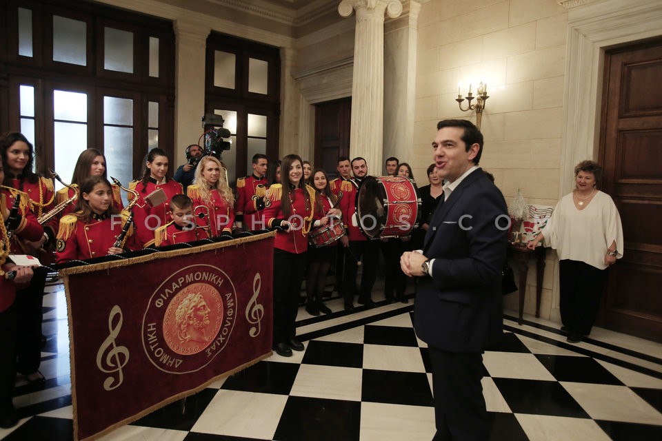 Christmas carols at Maximos mansion / Κάλαντα στο Μαξίμου