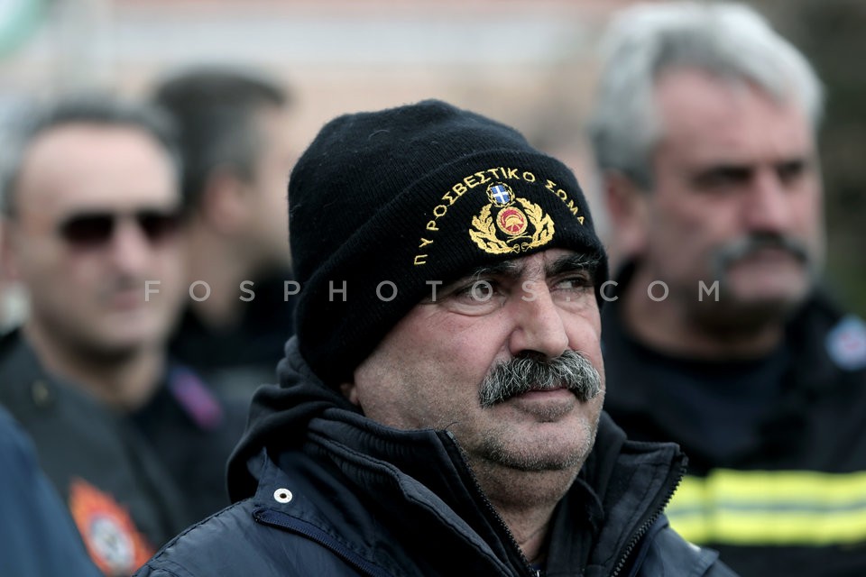 Firemen in protest march in central Athens / Συλλαλητήριο πυροσβεστών στην Αθήνα