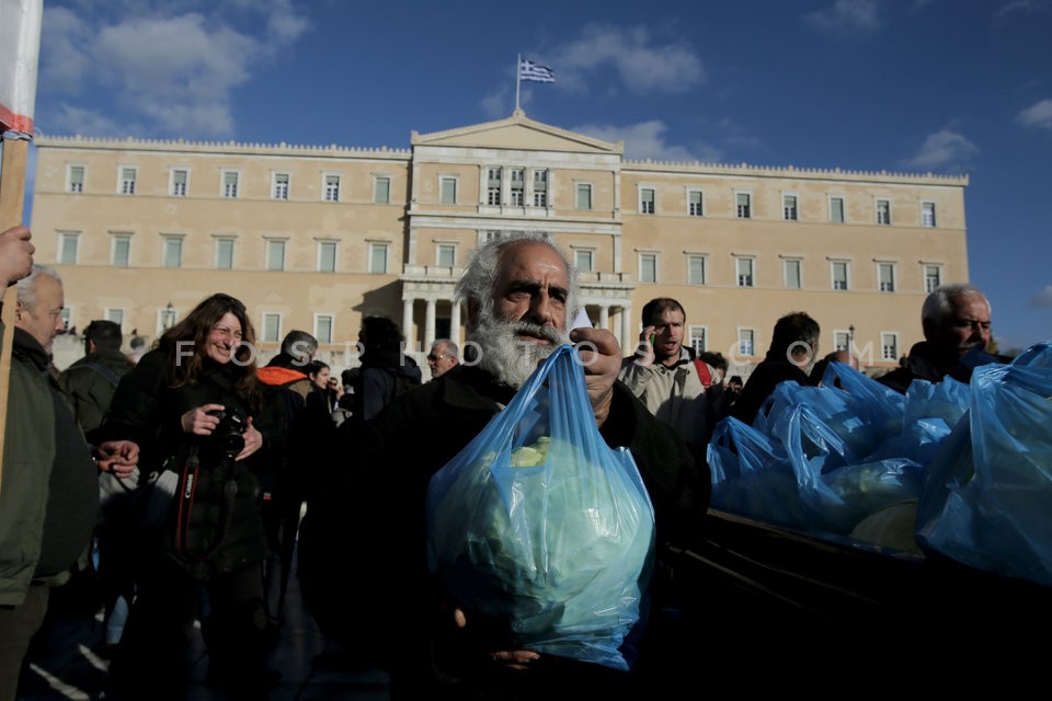 Protest rally by farmers in central Athens / Πανελλαδικό αγροτικό συλλαλητήριο