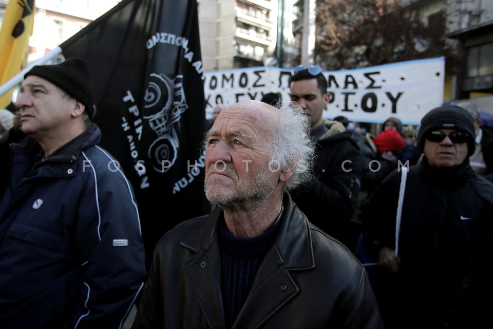 Protest rally by farmers in central Athens / Πανελλαδικό αγροτικό συλλαλητήριο