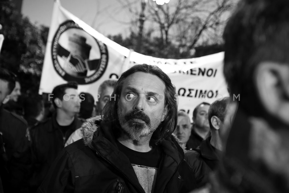 Security forces officers protest austerity  / Συγκέντρωση διαμαρτυρίας ενστόλων