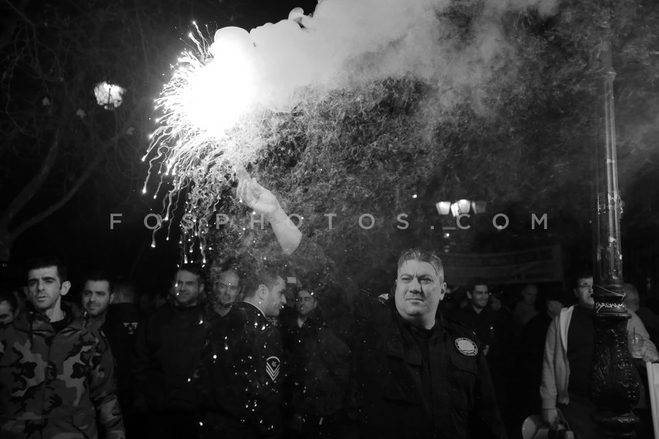 Security forces officers protest austerity  / Συγκέντρωση διαμαρτυρίας ενστόλων