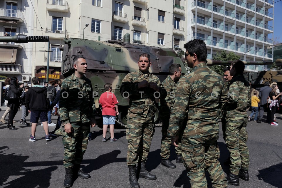 Military parade in Athens  / Στρατιωτική παρέλαση στην Αθήνα