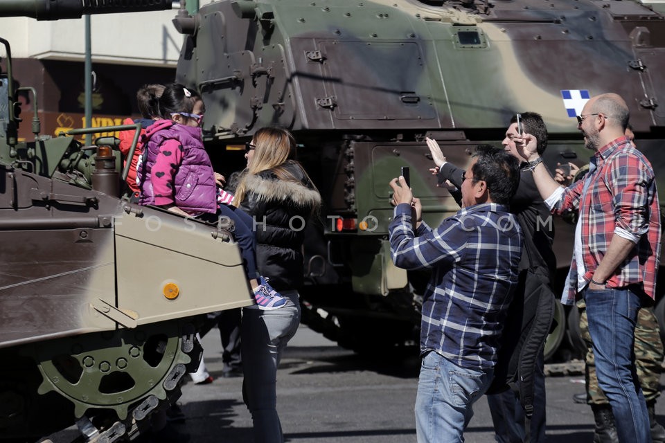 Military parade in Athens  / Στρατιωτική παρέλαση στην Αθήνα