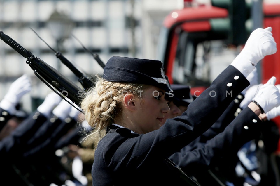 Military parade in Athens  / Στρατιωτική παρέλαση στην Αθήνα