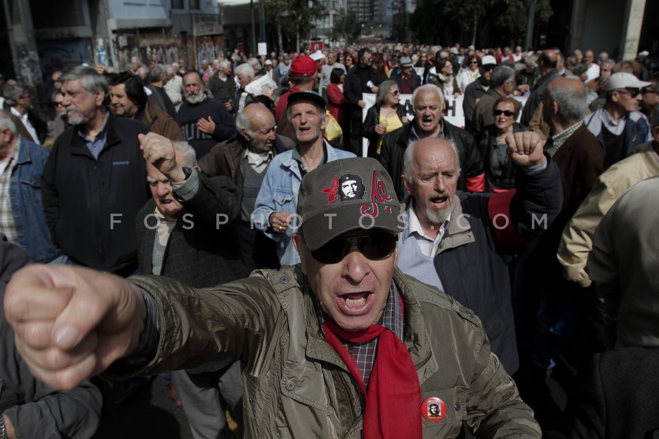 Paensioners protest in Athens / Συγκέντρωση διαμαρτυρίας συνταξιούχων