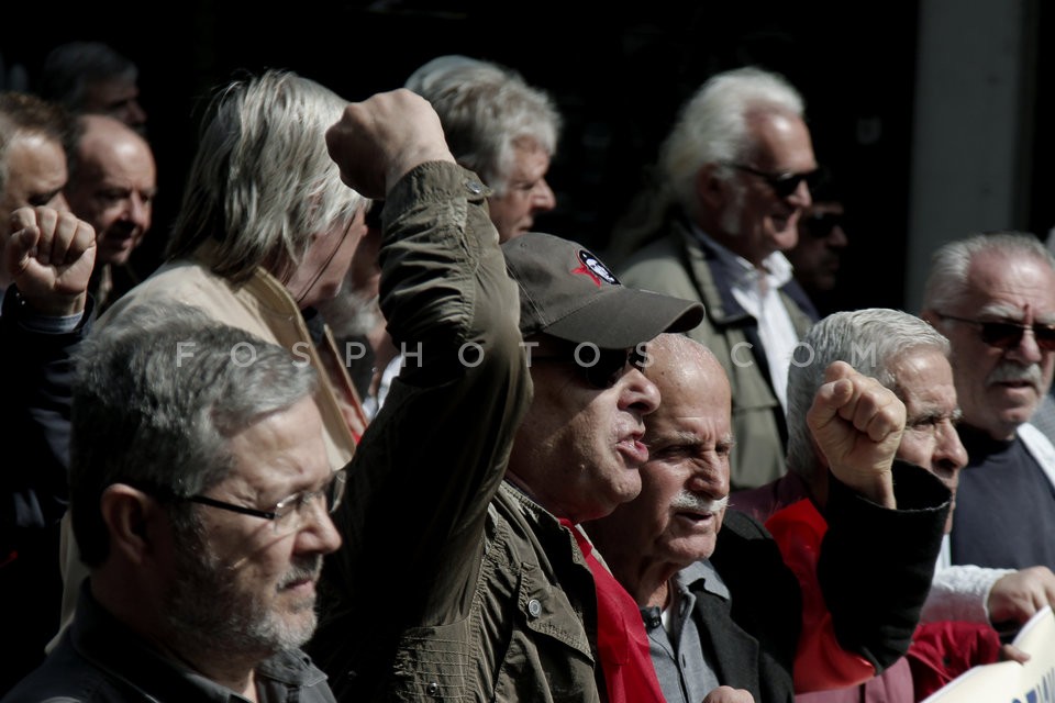 Paensioners protest in Athens / Συγκέντρωση διαμαρτυρίας συνταξιούχων