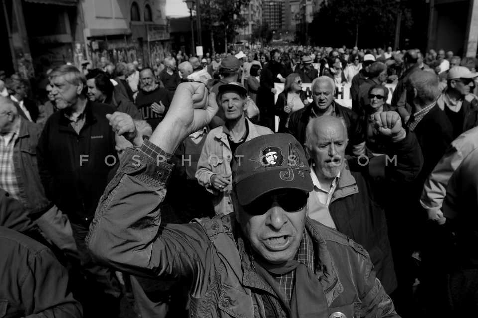 Paensioners protest in Athens / Συγκέντρωση διαμαρτυρίας συνταξιούχων