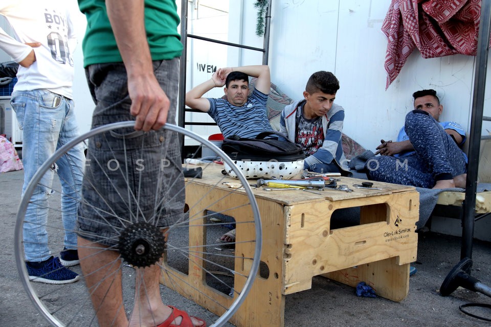 Skaramagas refugee camp  / Κέντρο υποδοχής προσφύγων Σκαραμαγκά