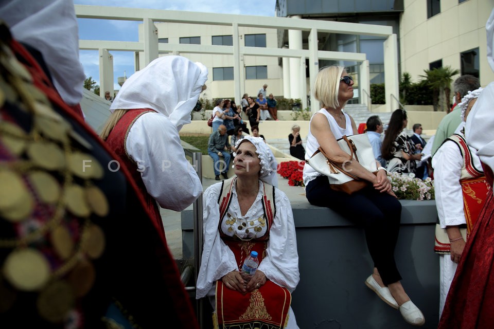 Orthodox Greece receives the Sacred Relics of St Helena / Υποδοχή του Τιμίου Ξύλου και του Σκηνώματος της Αγίας Ελένης