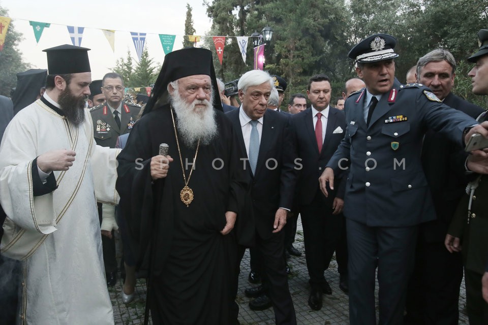 Orthodox Greece receives the Sacred Relics of St Helena / Υποδοχή του Τιμίου Ξύλου και του Σκηνώματος της Αγίας Ελένης