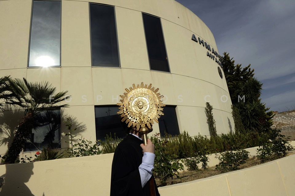 Orthodox Greece receives the Sacred Relics of St Helena / Υποδοχή του Τιμίου Ξύλου και του Σκηνώματος της Αγίας Ελένης