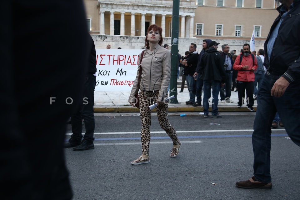 Protest rally at Syntagma square, Athens / Συναυλία - Συγκέντρωση στο Σύνταγμα