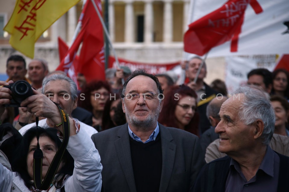 Protest rally at Syntagma square, Athens / Συναυλία - Συγκέντρωση στο Σύνταγμα