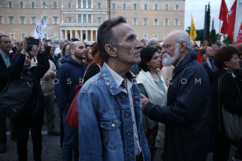 Protest rally at Syntagma square, Athens / Συναυλία - Συγκέντρωση στο Σύνταγμα