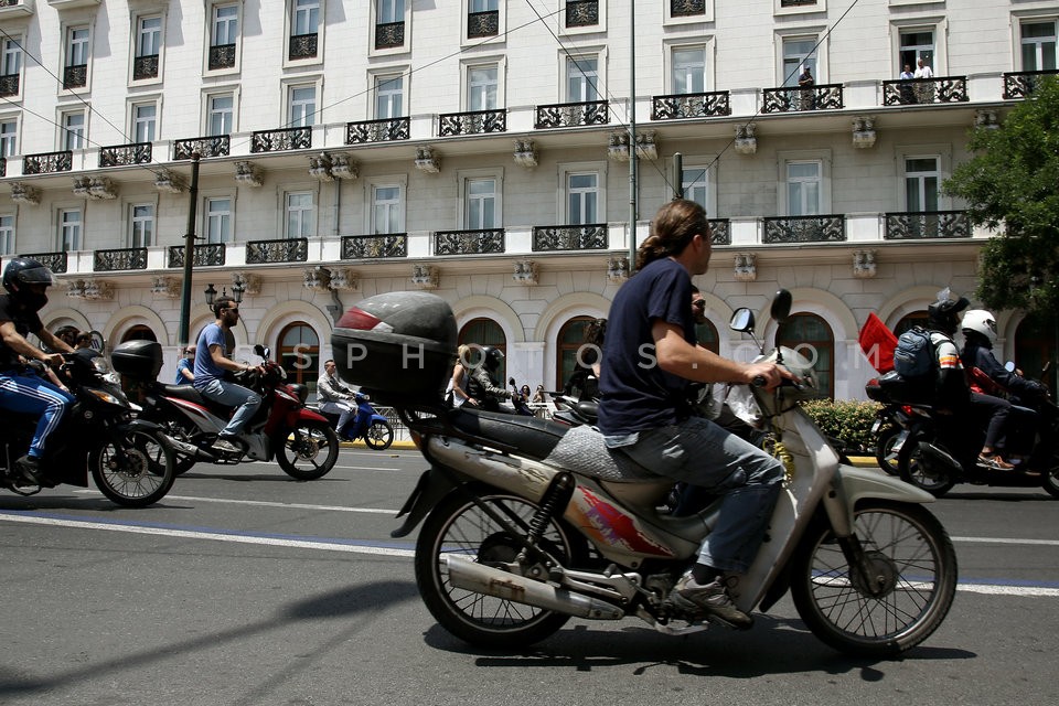 Motorized march in central Athens  / Συγκέντρωση-μοτοπορεία στο κέντρο της Αθήνας