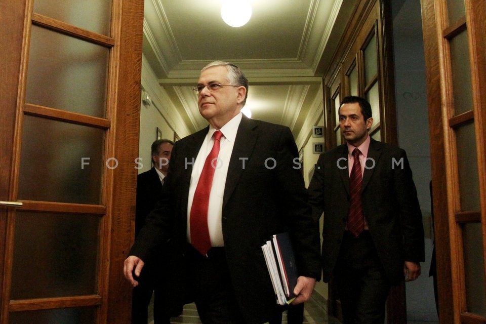 Archive photos of former Prime Minister Loucas Papademos / Φωτογραφίες Αρχείου του πρώην πρωθυπουργού Λουκά Παπαδήμου