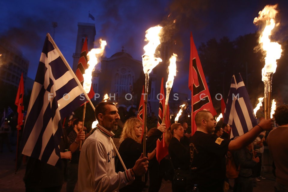 Golden Dawn / Συγκέντρωση της Χρυσής Αυγής στην πλατεία Μητροπόλεως