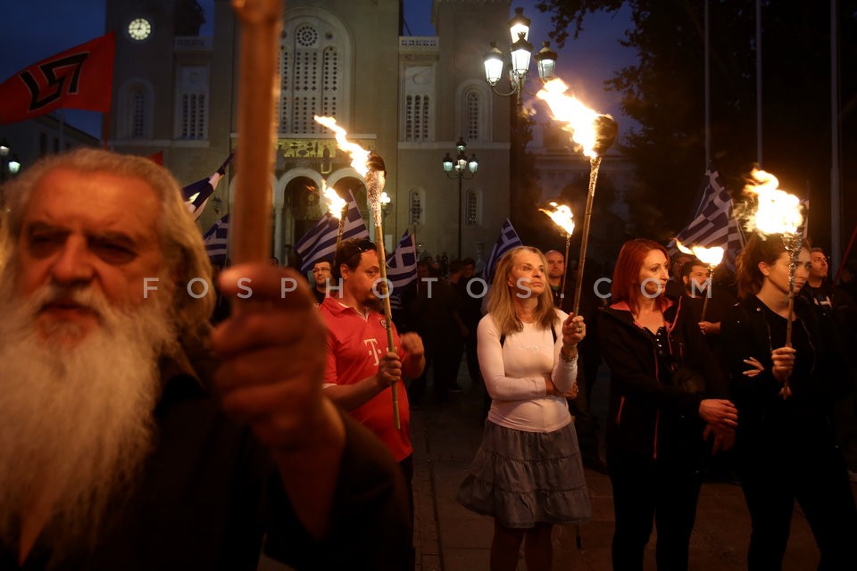 Golden Dawn / Συγκέντρωση της Χρυσής Αυγής στην πλατεία Μητροπόλεως