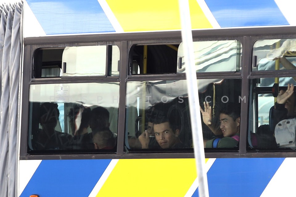 Evacuation of the refugee camp at the old Athens airport / Εκκένωση του Ελληνικού