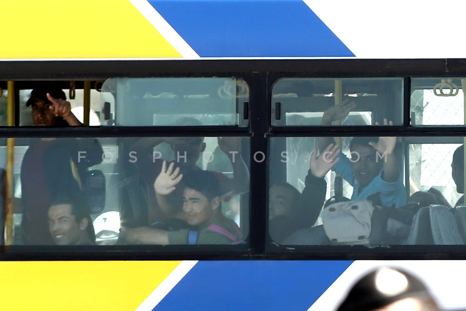 Evacuation of the refugee camp at the old Athens airport / Εκκένωση του Ελληνικού