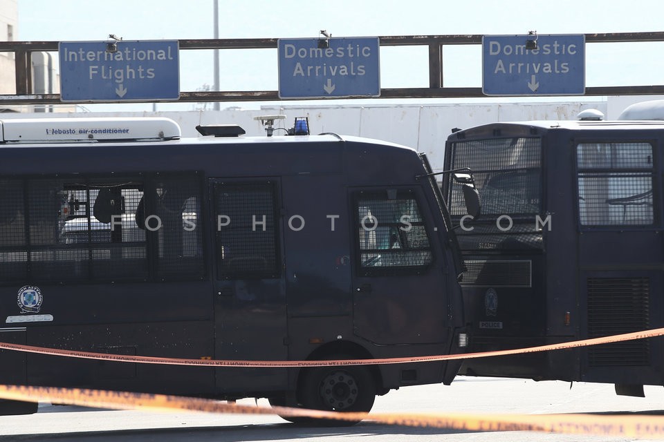 Evacuation of the refugee camp at the old Athens airport / Εκκένωση του Ελληνικού