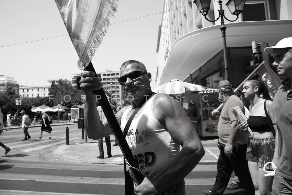 Workers in municipalities protest in central Athens / ΠΟΕ-ΟΤΑ πορεία διαμαρτυρίας