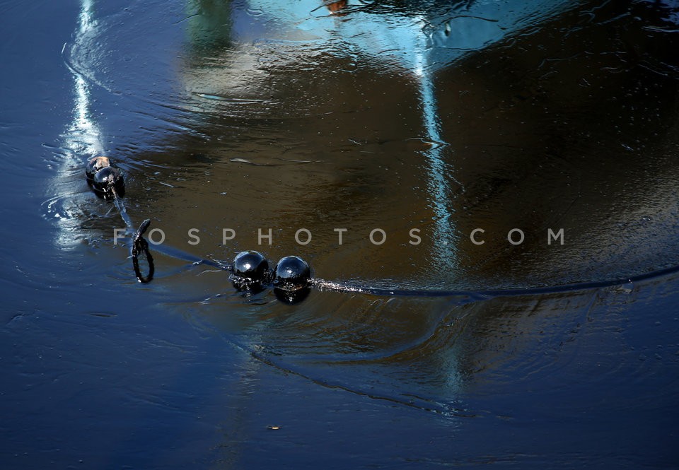 Oil pollution in the Saronic Gulf / Ρύπανση στο Σαρωνικό μετά τη βύθιση δεξαμενοπλοίου