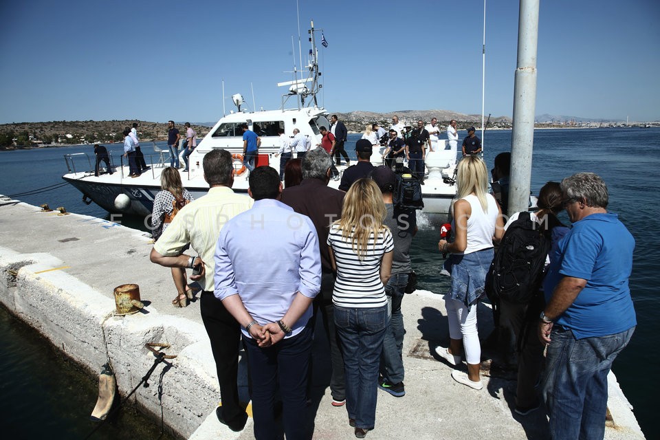 Oil pollution in the Saronic Gulf / Ρύπανση στο Σαρωνικό μετά τη βύθιση δεξαμενοπλοίου