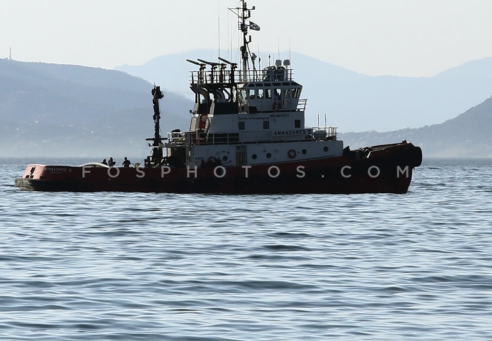 Greek oil spill spreads to Athens riviera  / Ρύπανση στο Σαρωνικό μετά τη βύθιση δεξαμενοπλοίου