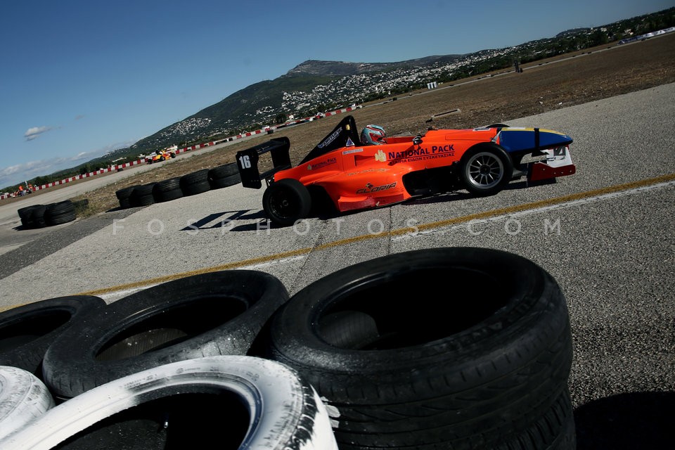 Tatoi car race / Αγώνας ταχύτητας αυτοκινήτων στο Τατόι