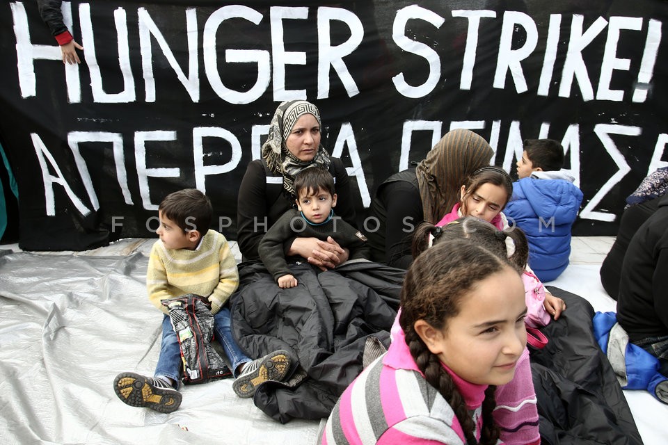 Refugees protest at Syntagma square / Συγκέντρωση διαμαρτυρίας προσφύγων στο Σύνταγμα