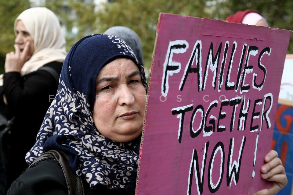 Refugees protest at Syntagma square / Συγκέντρωση διαμαρτυρίας προσφύγων στο Σύνταγμα