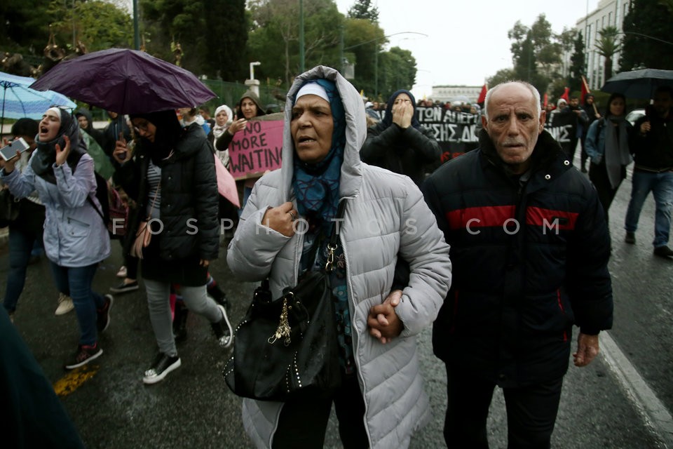 Syrian refugees protest at the German embassy / Διαμαρτυρία προσφύγων στην Γερμανική πρεσβεία