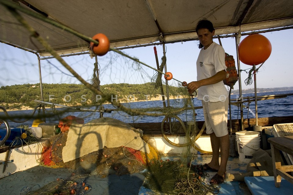 kostas the fisherman / ο Κώστας ο ψαράς