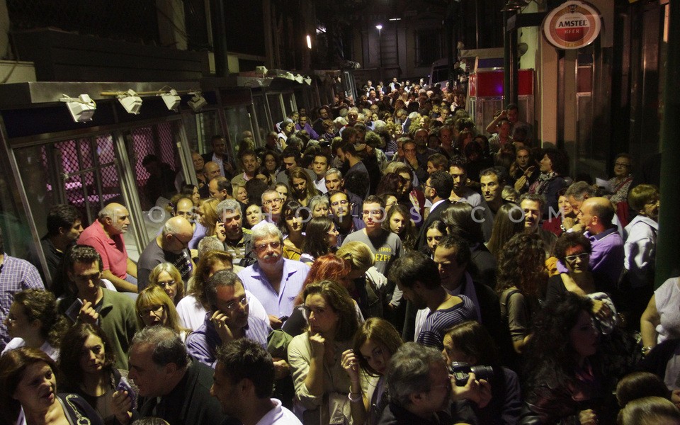 Greek National Opera Performs in Central Meat Market  / Εθνική Λυρική Σκηνή στην Βαρβάκειο