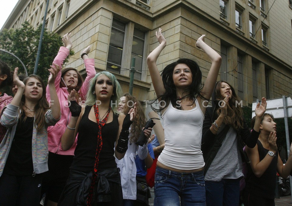 Students protest march  /  Πορεία διαμαρτυρίας μαθητών