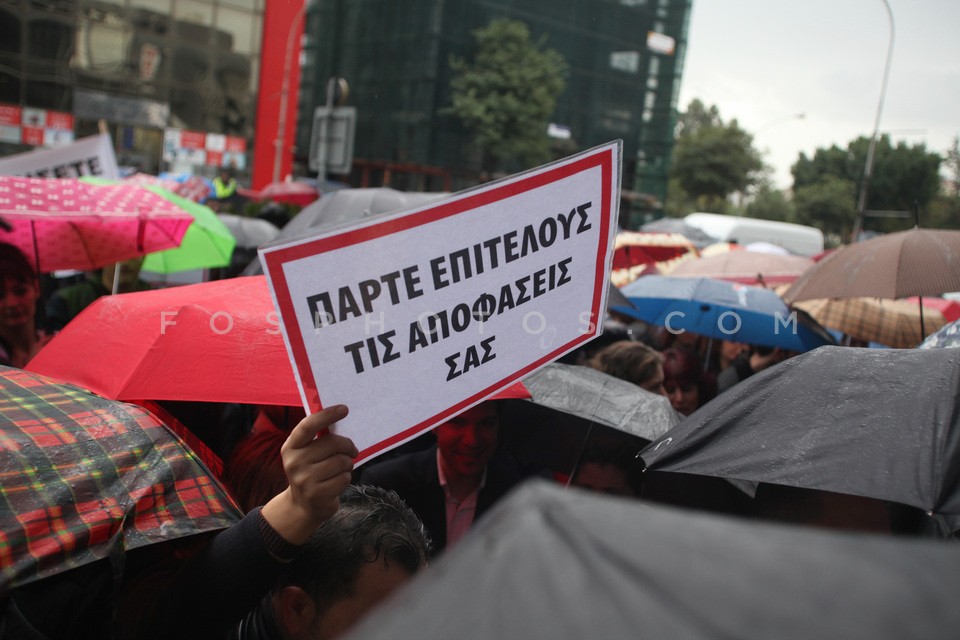 Orphanides Workers Protest in Cyprus / Διαμαρτυρία Εργαζομάνων στον Ορφανίδη, στην Κύπρο