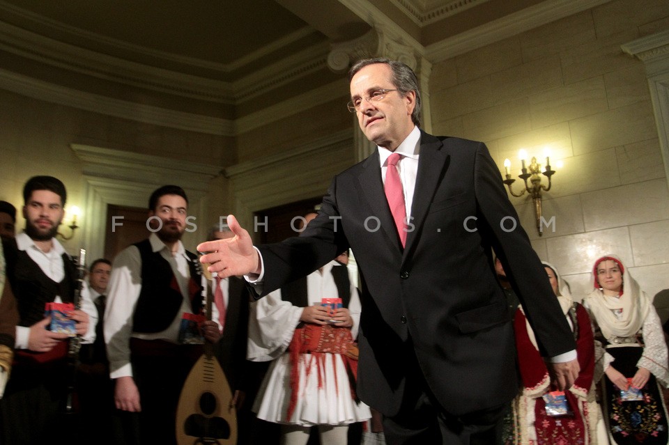 Christmas carols at the office of the Prime Minister  / Χριστουγεννιάτικα κάλαντα στο Μαξίμου