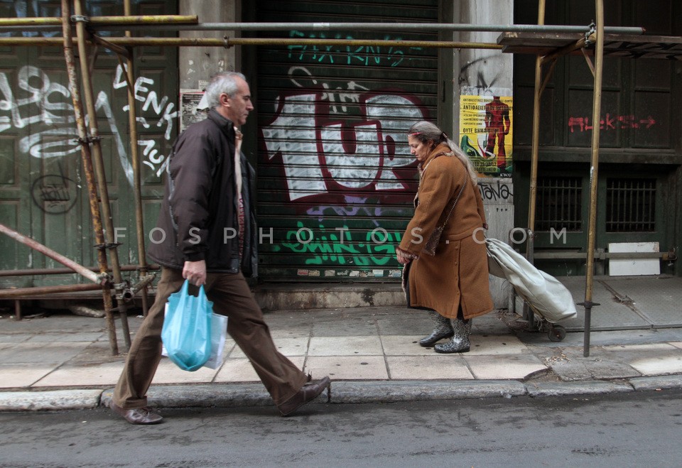 Increase in unemployment in Greece  /  Αυξηση της ανεργίας στην Ελλάδα