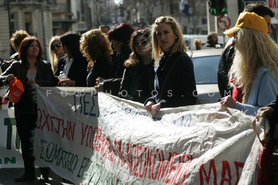 Medical personnel in strike / Ιατρικό προσωπικό απεργεί
