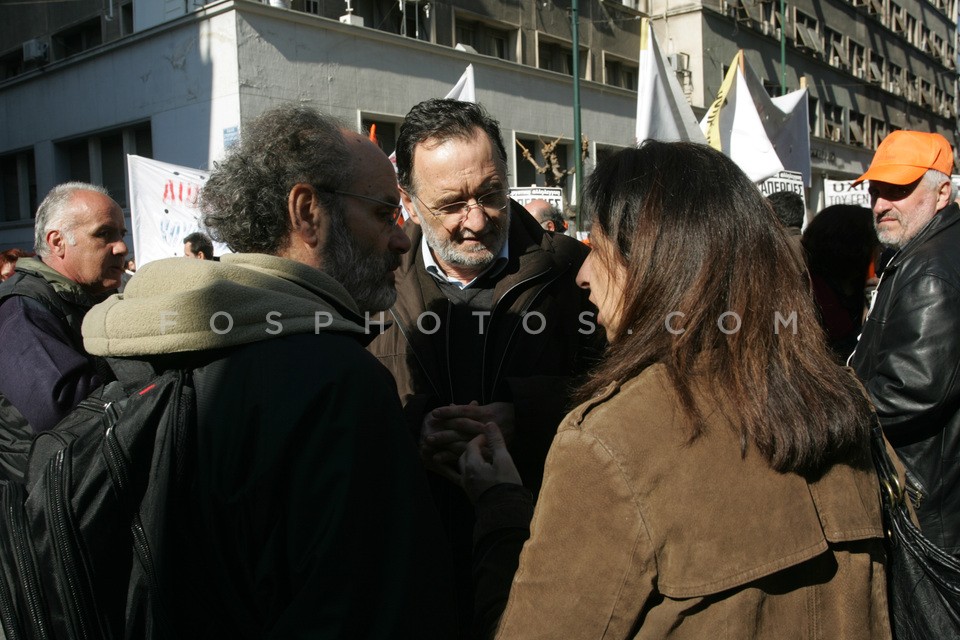 Medical personnel in strike / Ιατρικό προσωπικό απεργεί