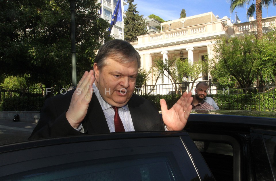 Politial leaders meeting   /  Συνάντηση των πολιτικών αρχηγών